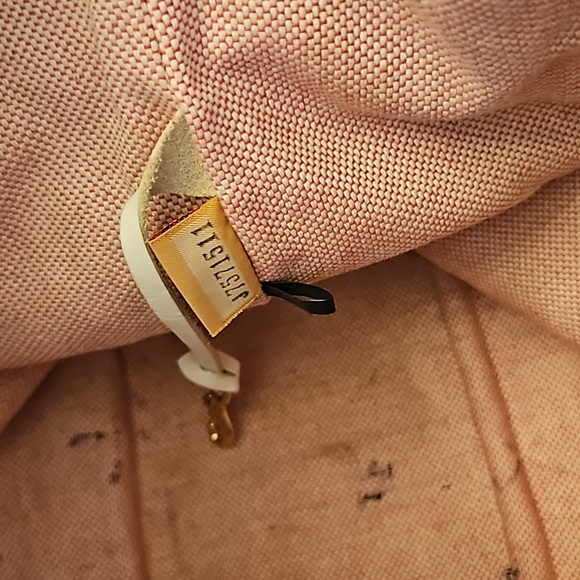 Dooney & Bourke Monogram Signature Drawstring Bucket Shoulder Bag White Leather - Picture 13 of 17